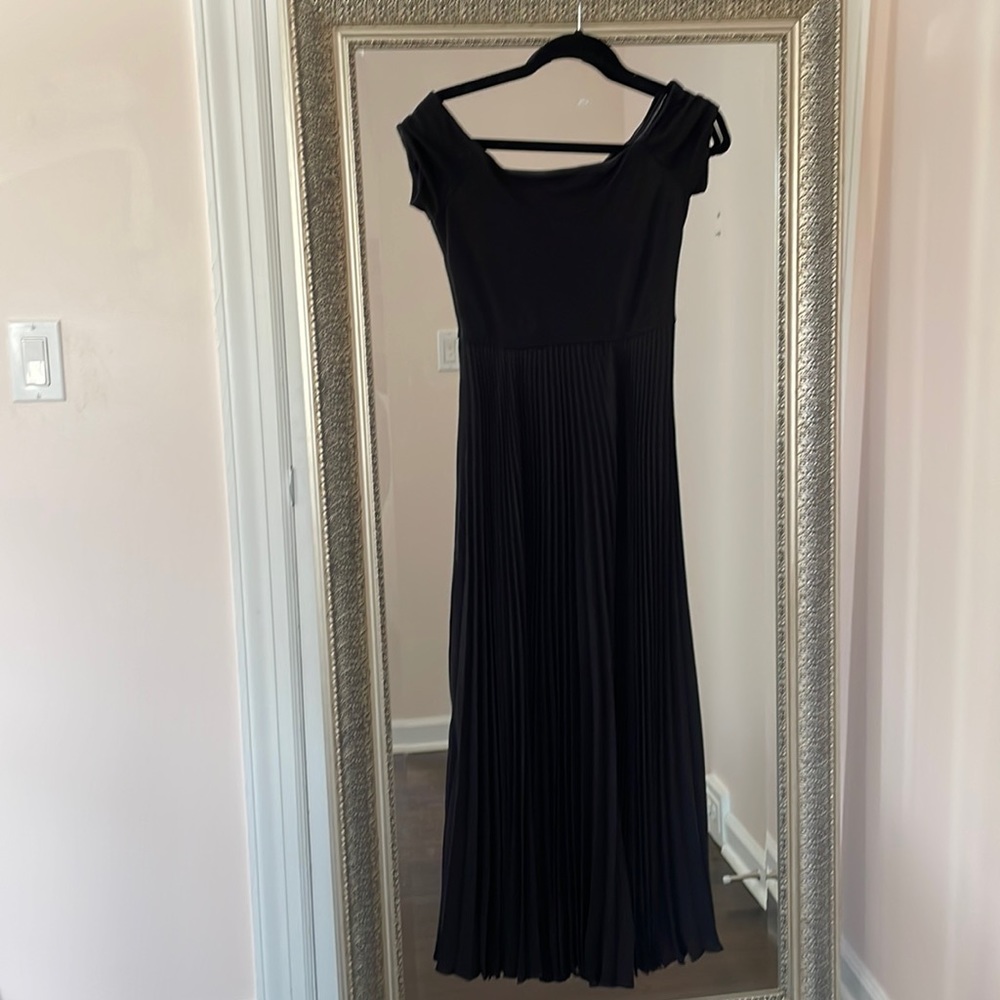 Alice & Olivia brand silk pleated off the shoulder dress